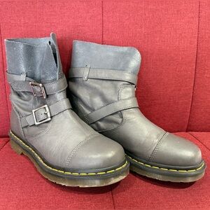 Dr. Marten’s Lead Kristy Slouch Rigger Motorcycle Boot in women’s 7UK/9US